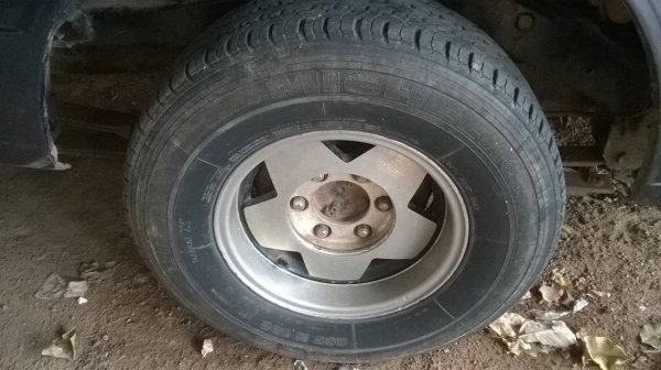 ขายรถกระบะตอนเดียว ISUZU TFR 90 ปี 2537 เครื่องแน่น คัสซีสวยตลอดเส้น ล้อแมกซ์ ชุดแอร์ครบ ทะเบียนพร้อมโอนครับ