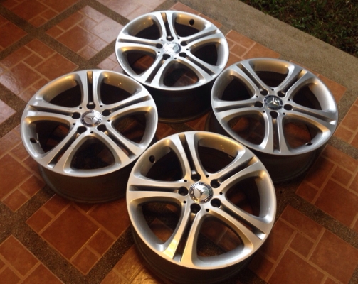 ล้อแท้ BENZ ขอบ17 สภาพใหม่มาก