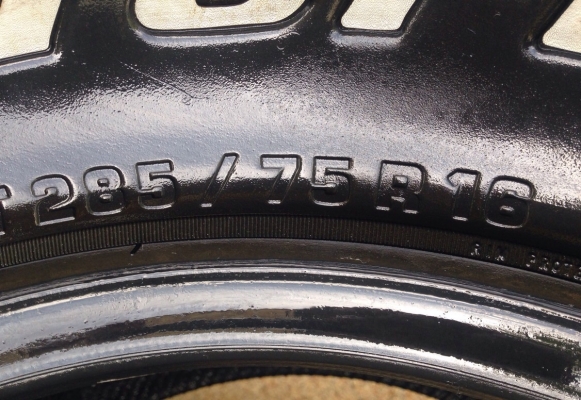 ยาง All BF goodrich 285 75 16 ปี11 ลงพื้นจริงปี13 ดอกติดหนวด ไม่มีปะ ใช้กันยาว2-3ปีสบายๆ ยาง All BF goodrich 285 75 16 ปี11 ลงพื้นจริงปี13 ดอกติดหนวด ไม่มีปะ ใช้กันยาว2-3ปีสบายๆ