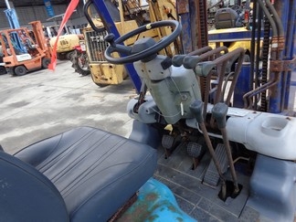 รถโฟล์คลิฟท์ โคมัสสึ รุ่น FG 20C-12 มีทิ้ง เครื่องเบนซิน ขนาด 2.0 ตัน