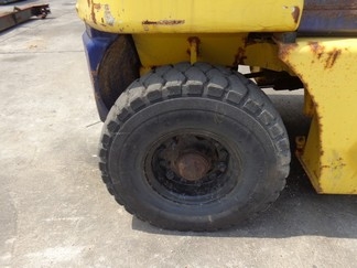 รถโฟล์คลิฟท์ โคมัสสึ รุ่น FG 20C-12 มีทิ้ง เครื่องเบนซิน ขนาด 2.0 ตัน