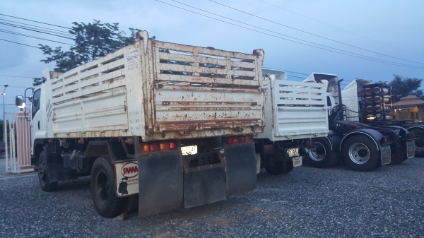 ISUZU  FTR รถสวยเหมือนใหม่จ๊ะ