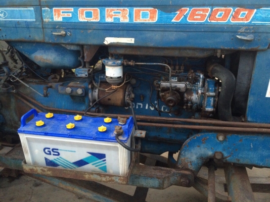 ขายด่วนรถไถฟอร์ดพร้อมใบดันผาน7 สภาพเดิมๆ สนใจติดต่อ098-4590703 ขายด่วนรถไถฟอร์ดพร้อมใบดันผาน7 สภาพเดิมๆ สนใจติดต่อ098-4590703