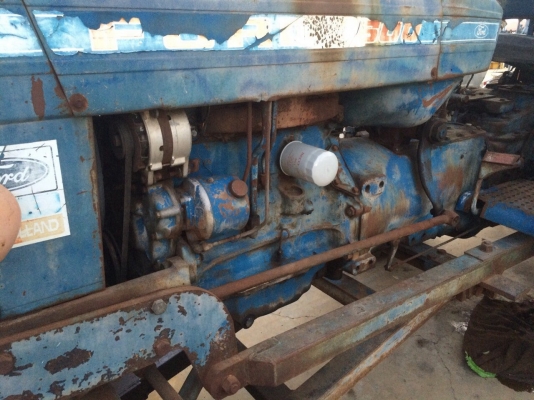 ขายด่วนรถไถฟอร์ดพร้อมใบดันผาน7 สภาพเดิมๆ สนใจติดต่อ098-4590703 ขายด่วนรถไถฟอร์ดพร้อมใบดันผาน7 สภาพเดิมๆ สนใจติดต่อ098-4590703