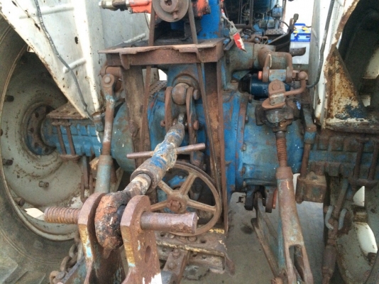 ขายด่วนรถไถฟอร์ดพร้อมใบดันผาน7 สภาพเดิมๆ สนใจติดต่อ098-4590703 ขายด่วนรถไถฟอร์ดพร้อมใบดันผาน7 สภาพเดิมๆ สนใจติดต่อ098-4590703