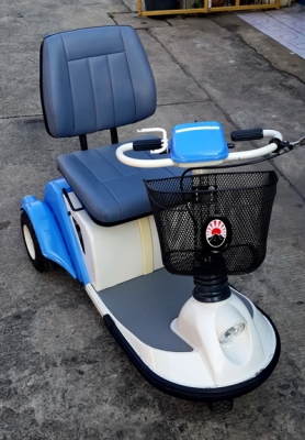 โปรโมชั่น รถไฟฟ้า 3 ล้อ HONDA สำหรับคนแก่หรือคนพิการ เพิ่งมาจากญี่ปุ่น โปรโมชั่น รถไฟฟ้า 3 ล้อ HONDA สำหรับคนแก่หรือคนพิการ เพิ่งมาจากญี่ปุ่น