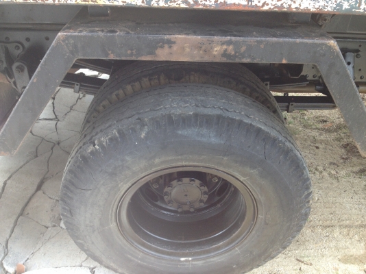 รถสวย สภาพดี พร้อมใช้งาน