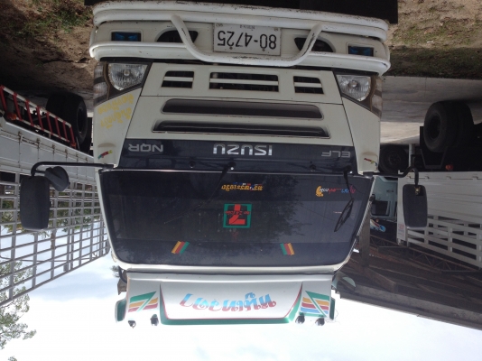 รถสวย สภาพดี พร้อมใช้งาน