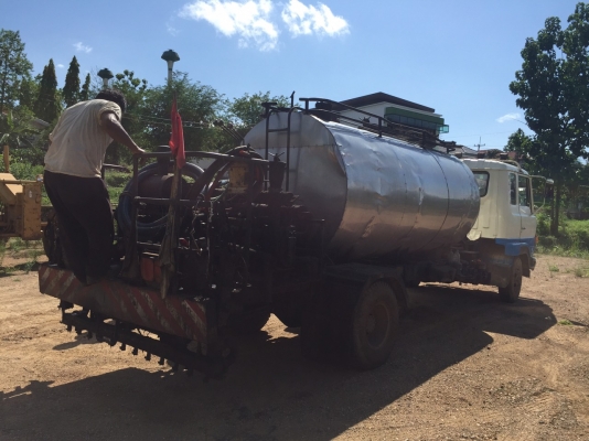 ขายรถสเปรยาง 6 ล้อพร้อมใช้งานทะเบียนพร้อม