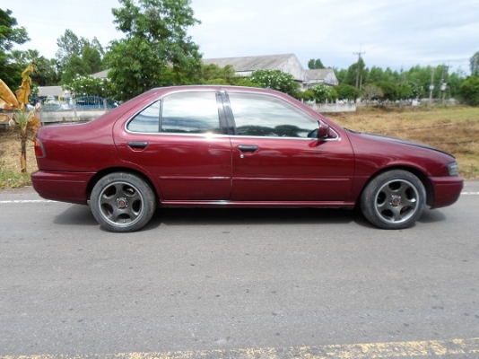 NISSUN SUNNY SUPPER SALOON ปี 1998 เครื่อง 1.6