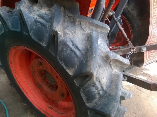 ขายรถไถ 47 แรงม้า