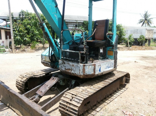 ขายรถแบคโฮkomatsu pc50 พร้อมใช้งานครับ.
