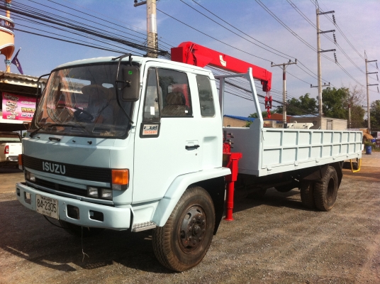 ISUZU ROCKY เทรน Tadano 3 ตัน 3 ปลอก