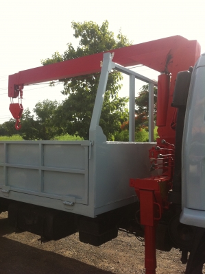 ISUZU ROCKY เทรน Tadano 3 ตัน 3 ปลอก