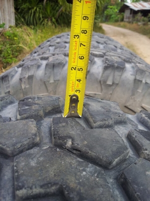 น้องฝากขาย 285/75/16 MAXSIS MT ปี 11 มีตำหนิ 2 เส้นครับ น้องฝากขาย 285/75/16 MAXSIS MT ปี 11 มีตำหนิ 2 เส้นครับ