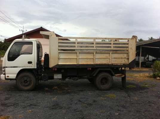 ISUZU NPR 130 แรง TURBO ปี 49 ดั๊ม SAMMIT