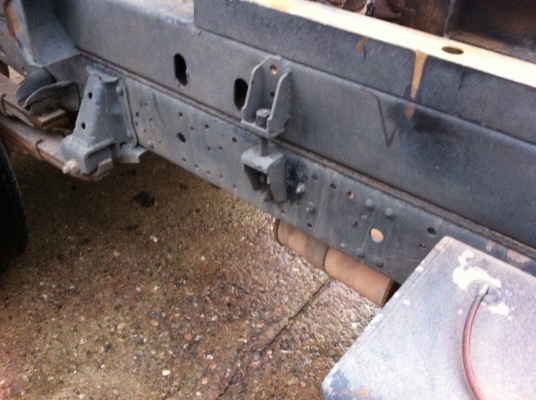 ISUZU NPR 130 แรง TURBO ปี 49 ดั๊ม SAMMIT