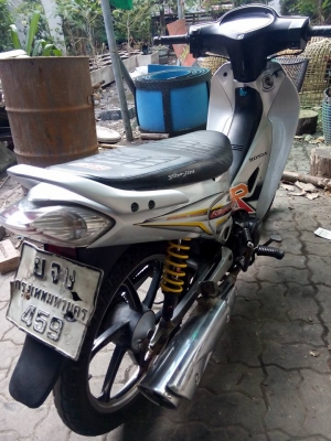 ขายลูกเดียว wave125R ปี2549 รถบ้านราคาไม่แพง ชุดเล่มเอกสารครบ