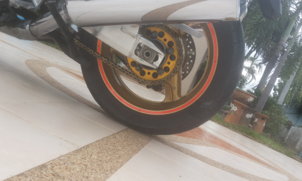 cb 1300 ปี 2002  อินวอย สรรพสามิตร แท้ 125,000 บาท พร้อมส่ง