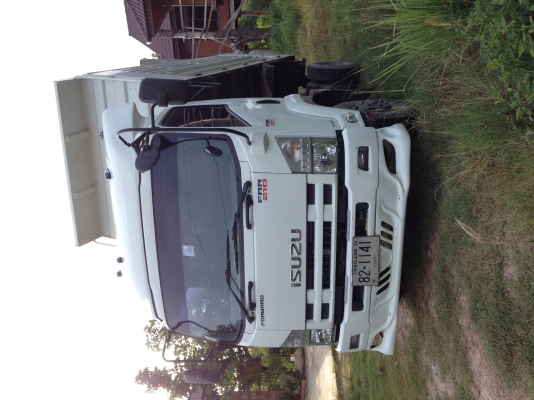 6 ล้อ ISUZU 210 แรงม้า แบบดั๊มพ์ 6 ล้อ ISUZU 210 แรงม้า แบบดั๊มพ์