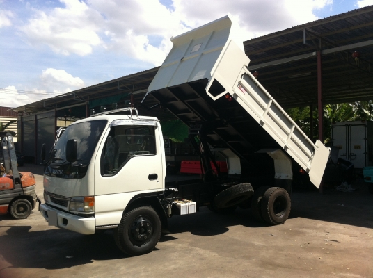 ขาย!!!  รถกระบะดั้ม 6 ล้อ NPR เครื่อง 4HK สภาพดีมาก