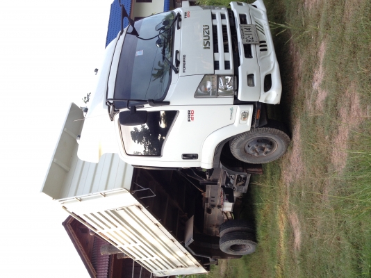 6 ล้อ ISUZU 210 แรงม้า แบบดั๊มพ์