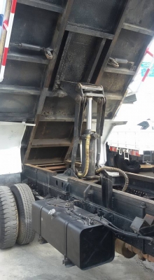 ขาย ISUZU NPR 150 แรงม้า ดั๊ม ปี 2552 กระบะยาว 3.60 เมตร กว้าง 2.00 เมตร สภาพสวย เครื่องดี คัชซีสวย 