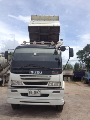 รถสวย สภาพดี พร้อมใช้งาน รถสวย สภาพดี พร้อมใช้งาน