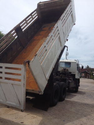 รถสวย สภาพดี พร้อมใช้งาน รถสวย สภาพดี พร้อมใช้งาน