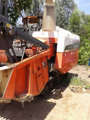 KUBOTA DC68G อุ้ม รถสวยพร้อมใช้