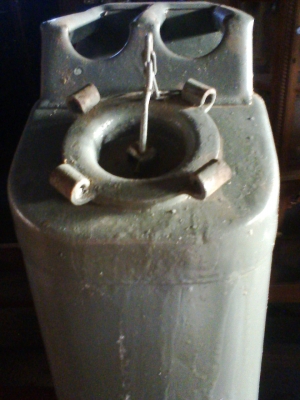 ถังน้ำมันรถจิ๊บ ถังน้ำมันรถจิ๊บ