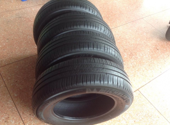 ขาย-michelin energy 195/65 r15 ,ขาย Bridcestone 255/70 r15 ราคาเบา