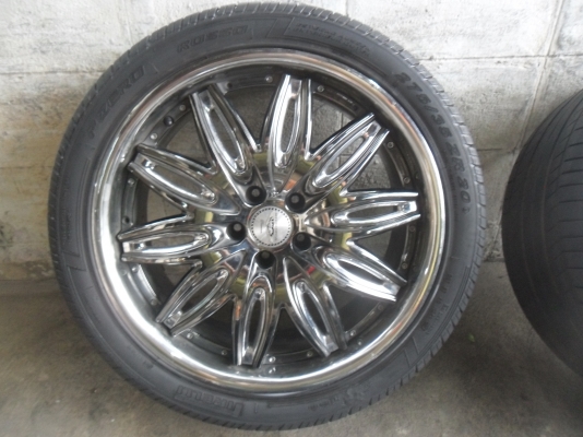 ล้อแม็ก 20นิ้ว 5รู114 หน้าตื้นหลังลึก พร้อมยาง สวยๆ 4 ล้อ ราคา 9800 บาท