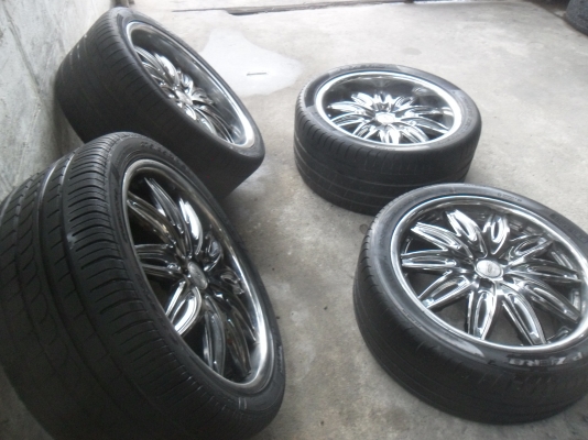 ล้อแม็ก 20นิ้ว 5รู114 หน้าตื้นหลังลึก พร้อมยาง สวยๆ 4 ล้อ ราคา 9800 บาท