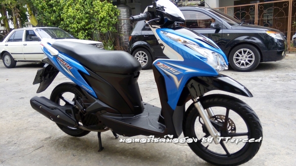 Click 125i ล้อแม็กจดปลายปี 56 ไมล์วิ่ง 7500 โลเท่านั้น Click 125i ล้อแม็กจดปลายปี 56 ไมล์วิ่ง 7500 โลเท่านั้น