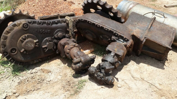 ตัวเดิน 12 มิตซู มอเตอร์ KYB ราคา 185000 บาท โทร 0850853022 ตัวเดิน 12 มิตซู มอเตอร์ KYB ราคา 185000 บาท โทร 0850853022