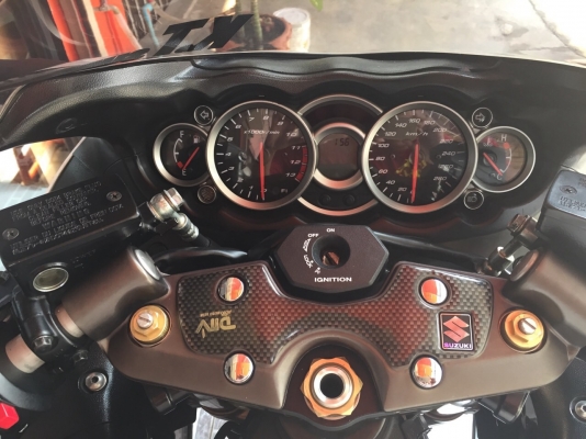 ธารนนทบุรี//ขาย SUZUKI HAYABUZA GSX 1300 ปี 2008 ทะเบียนแท้