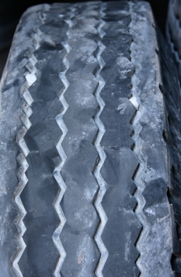 ขายถูกยางใหม่ถอด 7.00R16 พร้อมชุด นอก/ใน/รอง