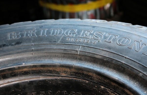 ขายถูกยางใหม่ถอด 7.00R16 พร้อมชุด นอก/ใน/รอง