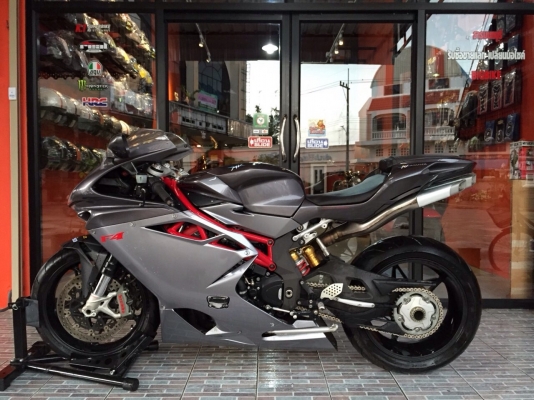 ธารนนทบุรี//ขาย MV AGUSTA F4 ปี 2010 6 speed สวยเดิมครับ ระบบเครื่อง ระบบไฟสมบูรณ์ทุกจุด ราคา 549,000 บาท อินวอยท์ สรรพสามิต