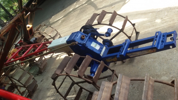 ขายครับรถไถเดินตามลิงลม ราคา8500บาท  อยู่ วังบัว อ คลองขลุง จ กำแพงเพชรสนใจโทร 0813655997 อำพรพาเจริญราคาคุยกันได้อีกนะครัย