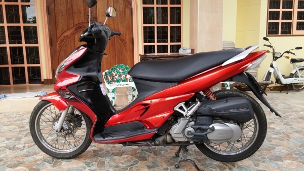 ขาย SUZUKI Hayate 125 CC ปี 2551 ราคา 13900 บาท รถมือเดียวผู้หญิงขับ รถบ้านแท้มือเดียวในเล่ม