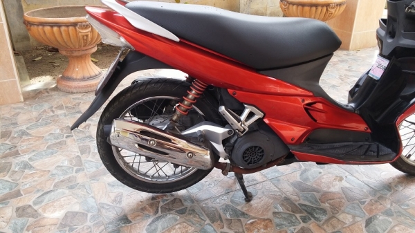 ขาย SUZUKI Hayate 125 CC ปี 2551 ราคา 13900 บาท รถมือเดียวผู้หญิงขับ รถบ้านแท้มือเดียวในเล่ม