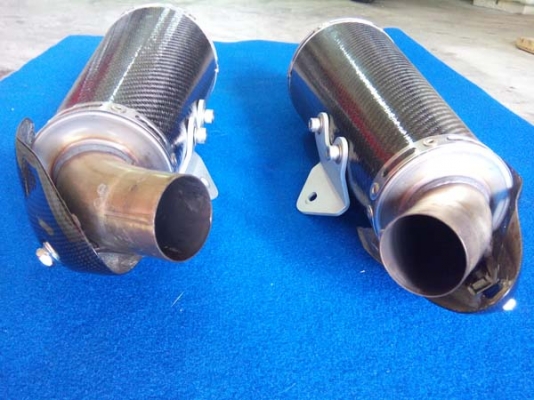 ท่อคู่ ZARP สำหรับ DUCATI 795 , 796 ราคาคู่ละ 22,000 บาท ท่อคู่ ZARP สำหรับ DUCATI 795 , 796 ราคาคู่ละ 22,000 บาท