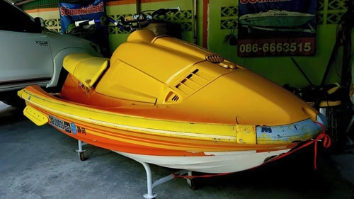 ขายเจ็ทสกีนั่ง YAMAHA 700 cc. เก่าญี่ปุ่น