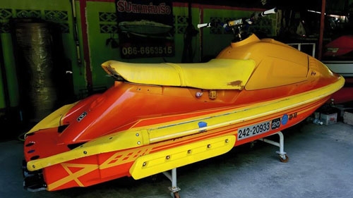 ขายเจ็ทสกีนั่ง YAMAHA 700 cc. เก่าญี่ปุ่น