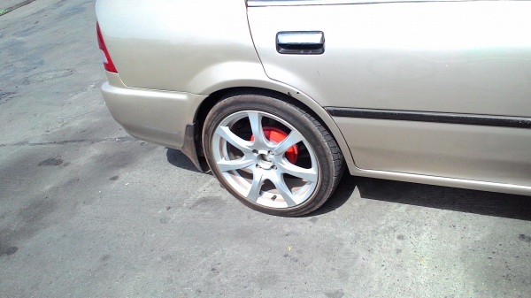 แม๊กขอบ 17 ขนาด 4 รู 100 พร้อมยาง 205/45R17 ชุด  4 ล้อ tel.081-427-3941