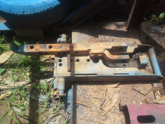 ขายชุดลากจุงติดกับรถไถฟอรด์