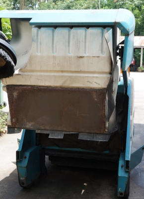 รถกวาดพื้น ดูดฝุ่น TENNANT 6400