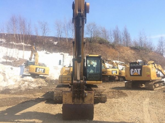 320D # BWZ02064 : รถขุด Caterpillar รอนำเข้าจากญี่ปุ่น โทร. กุ้ง:0813062283